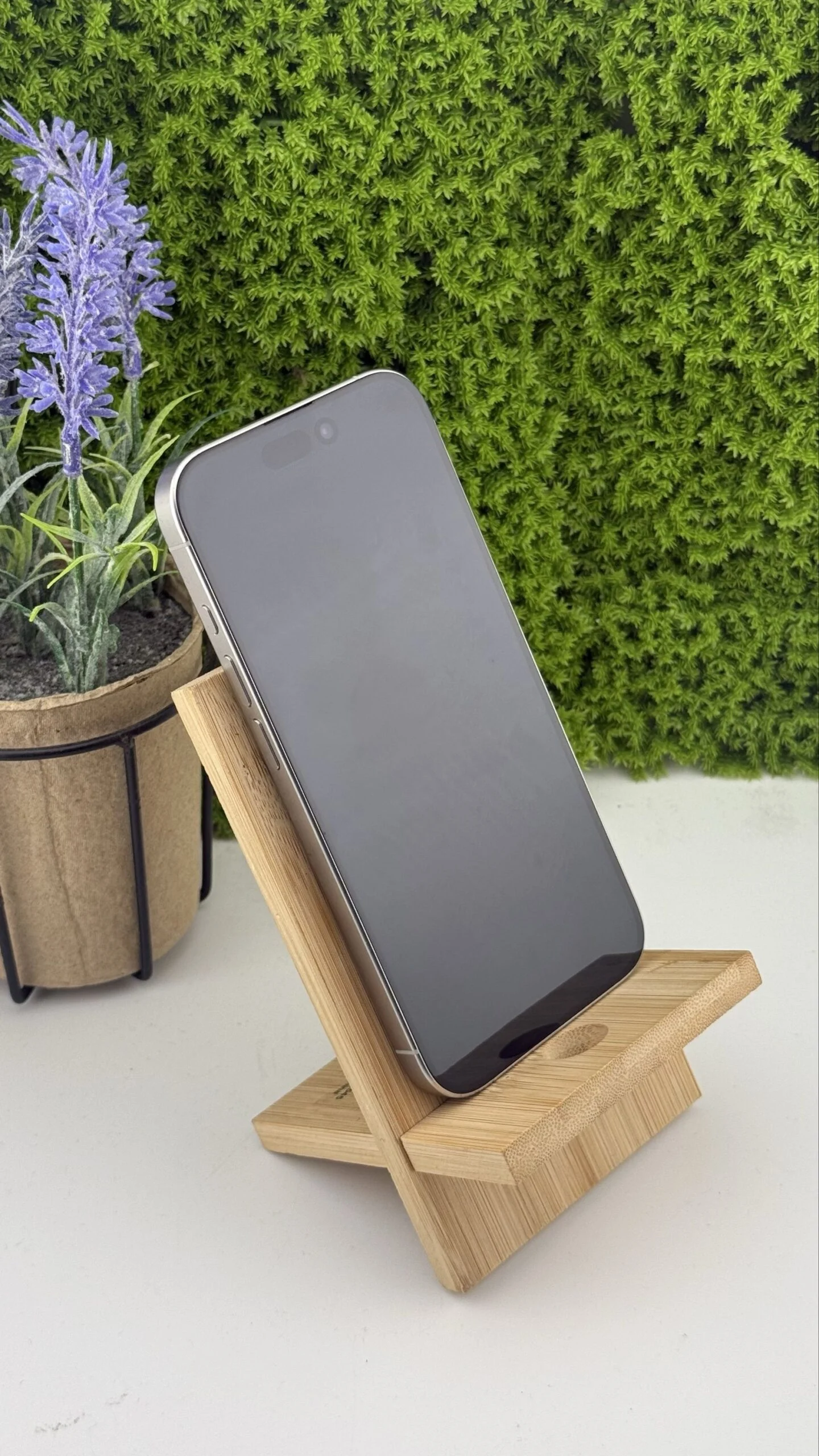 iPhone 15 Pro 128 GB White Titanium - zdjęcie 5