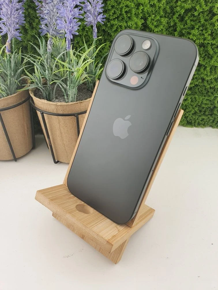 iPhone 16 Pro 256 GB Black Titanium