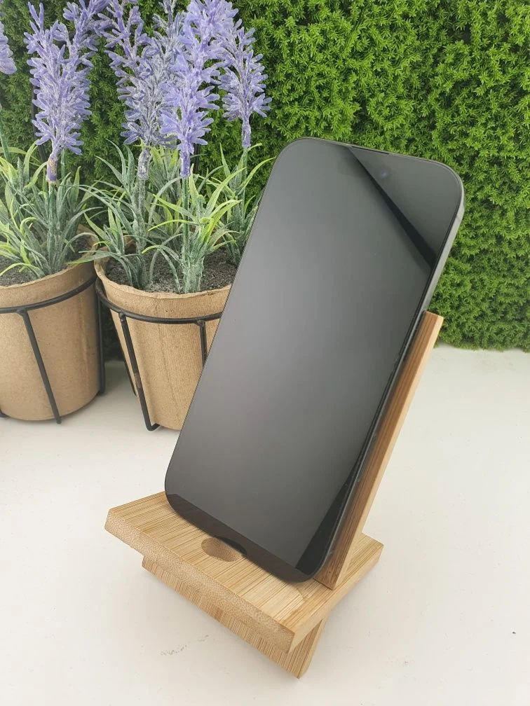 iPhone 16 Pro 256 GB Black Titanium - zdjęcie 2